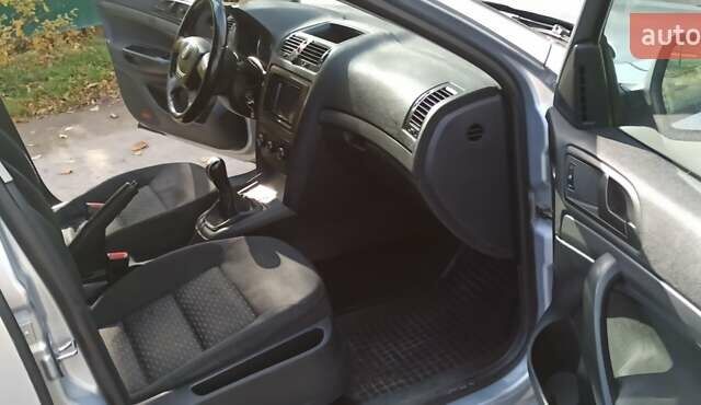 Шкода Октавія 2010 у Богородчанах на Automoto.ua Сірий Шкода Октавія, об'ємом двигуна 1.6 л та пробігом 354 тис. км за 4400 $, фото 15 на Automoto.ua