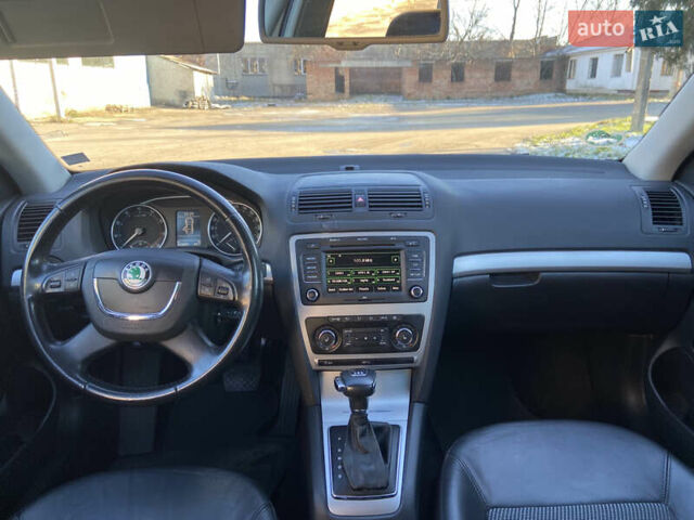 Серый Шкода Октавия, объемом двигателя 1.8 л и пробегом 155 тыс. км за 7999 $, фото 14 на Automoto.ua