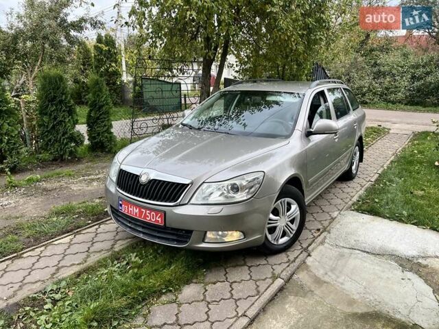 Серый Шкода Октавия, объемом двигателя 1.4 л и пробегом 154 тыс. км за 6100 $, фото 1 на Automoto.ua