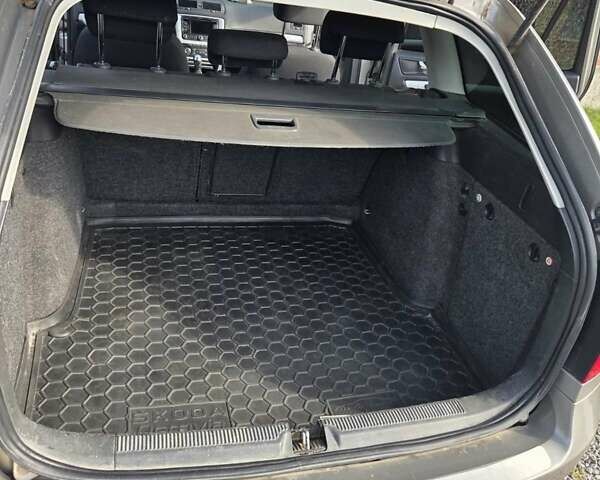 Серый Шкода Октавия, объемом двигателя 1.2 л и пробегом 294 тыс. км за 6500 $, фото 5 на Automoto.ua