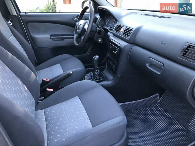 Сірий Шкода Октавія, об'ємом двигуна 1.6 л та пробігом 160 тис. км за 7300 $, фото 21 на Automoto.ua