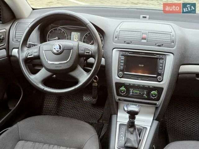 Серый Шкода Октавия, объемом двигателя 1.8 л и пробегом 226 тыс. км за 6400 $, фото 27 на Automoto.ua