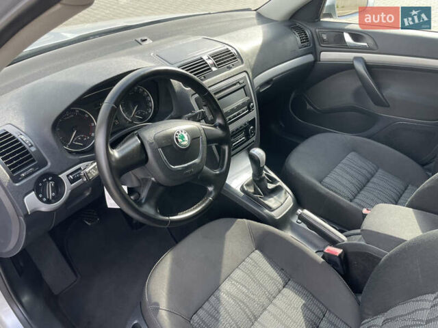 Серый Шкода Октавия, объемом двигателя 1.8 л и пробегом 198 тыс. км за 6700 $, фото 74 на Automoto.ua