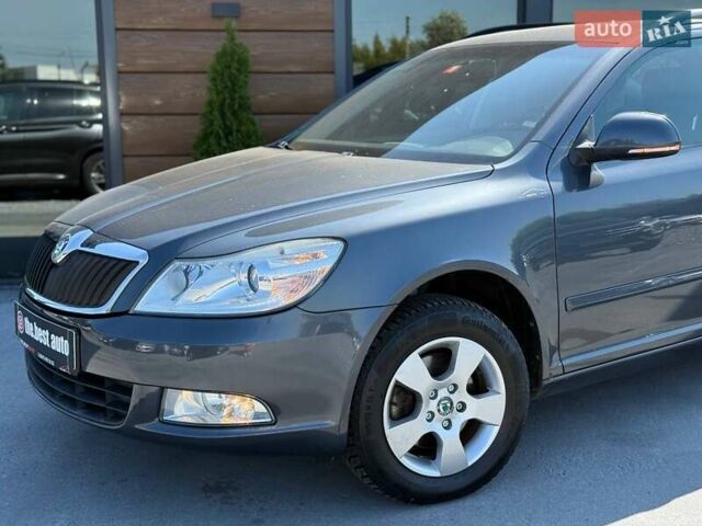 Серый Шкода Октавия, объемом двигателя 1.8 л и пробегом 185 тыс. км за 7098 $, фото 2 на Automoto.ua