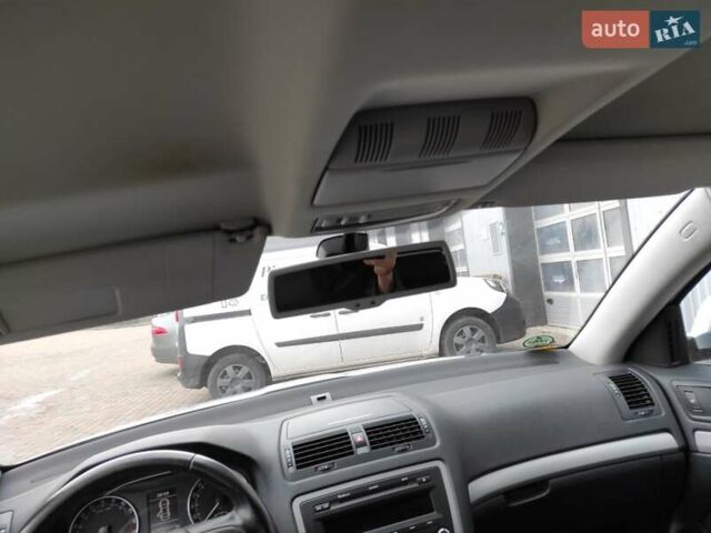 Серый Шкода Октавия, объемом двигателя 1.6 л и пробегом 310 тыс. км за 7700 $, фото 22 на Automoto.ua