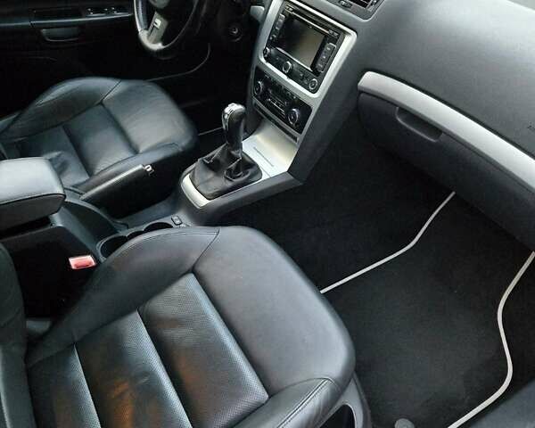 Серый Шкода Октавия, объемом двигателя 1.98 л и пробегом 189 тыс. км за 9999 $, фото 49 на Automoto.ua