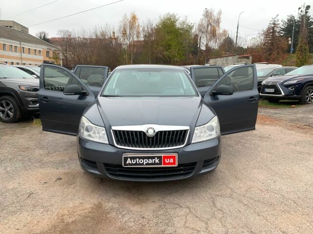 Сірий Шкода Октавія, об'ємом двигуна 1.6 л та пробігом 307 тис. км за 7190 $, фото 26 на Automoto.ua