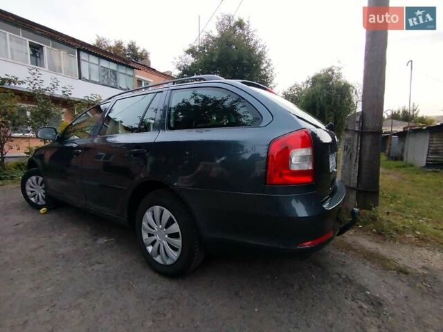 Сірий Шкода Октавія, об'ємом двигуна 1.2 л та пробігом 175 тис. км за 7500 $, фото 6 на Automoto.ua
