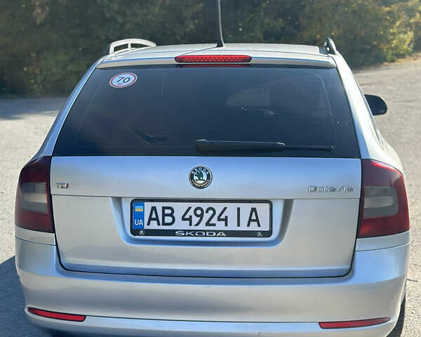 Сірий Шкода Октавія, об'ємом двигуна 1.6 л та пробігом 291 тис. км за 7700 $, фото 4 на Automoto.ua