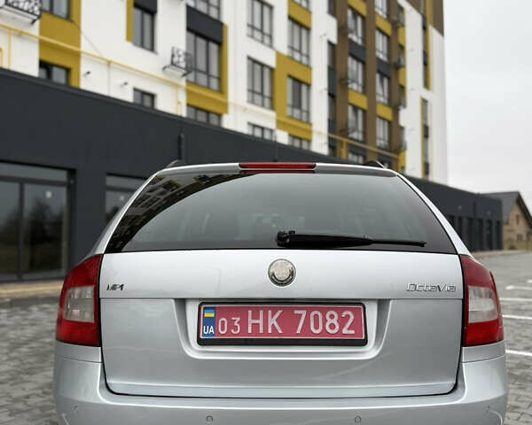 Серый Шкода Октавия, объемом двигателя 1.6 л и пробегом 183 тыс. км за 7400 $, фото 4 на Automoto.ua
