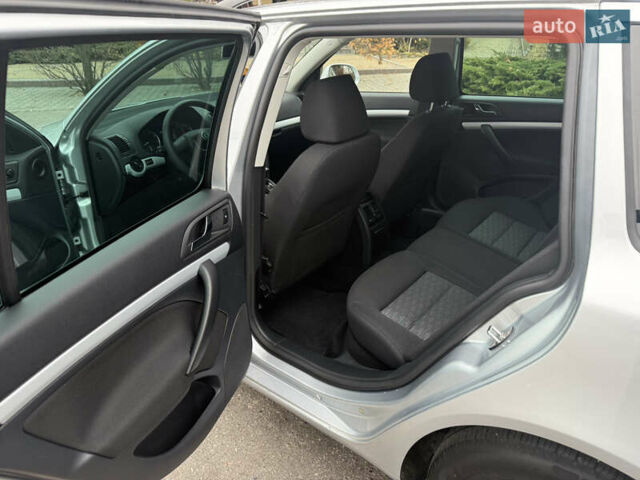 Сірий Шкода Октавія, об'ємом двигуна 1.4 л та пробігом 200 тис. км за 9650 $, фото 6 на Automoto.ua