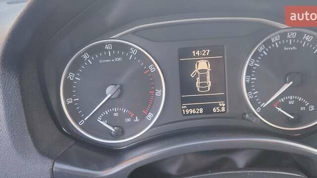 Серый Шкода Октавия, объемом двигателя 1.8 л и пробегом 200 тыс. км за 7499 $, фото 5 на Automoto.ua