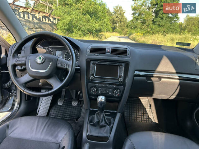 Серый Шкода Октавия, объемом двигателя 1.8 л и пробегом 221 тыс. км за 6900 $, фото 59 на Automoto.ua