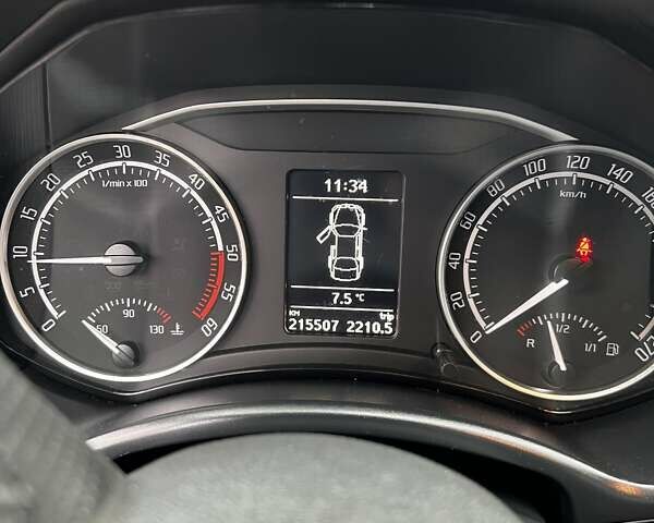 Серый Шкода Октавия, объемом двигателя 1.97 л и пробегом 215 тыс. км за 9100 $, фото 26 на Automoto.ua