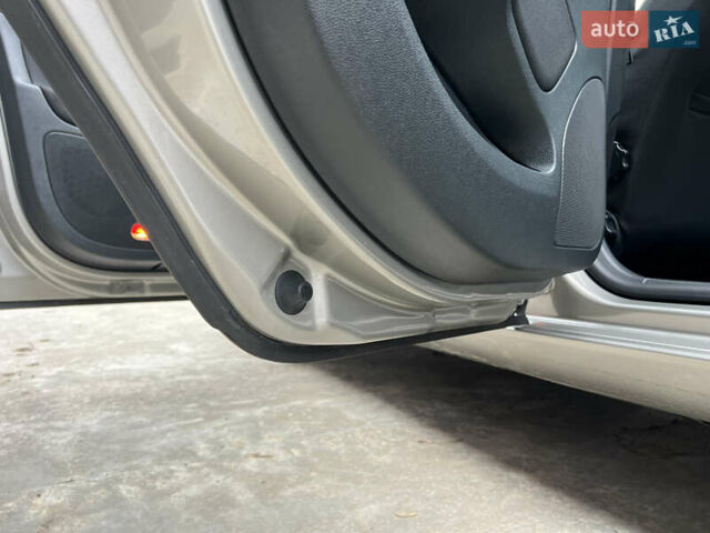 Сірий Шкода Октавія, об'ємом двигуна 1.6 л та пробігом 188 тис. км за 9200 $, фото 67 на Automoto.ua