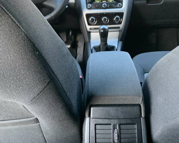 Сірий Шкода Октавія, об'ємом двигуна 1.6 л та пробігом 181 тис. км за 8799 $, фото 42 на Automoto.ua