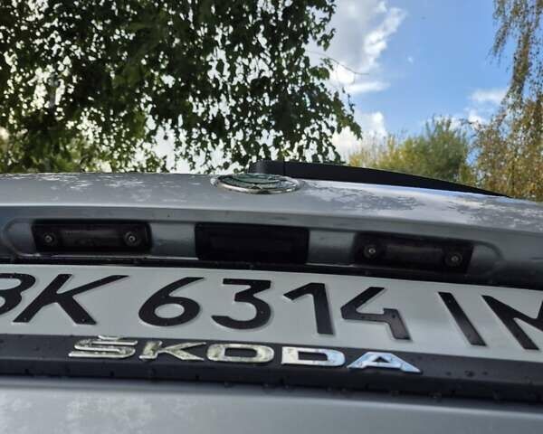 Сірий Шкода Октавія, об'ємом двигуна 1.6 л та пробігом 320 тис. км за 7250 $, фото 10 на Automoto.ua