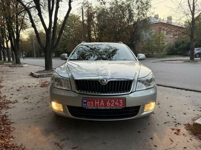 Серый Шкода Октавия, объемом двигателя 1.4 л и пробегом 202 тыс. км за 7500 $, фото 2 на Automoto.ua