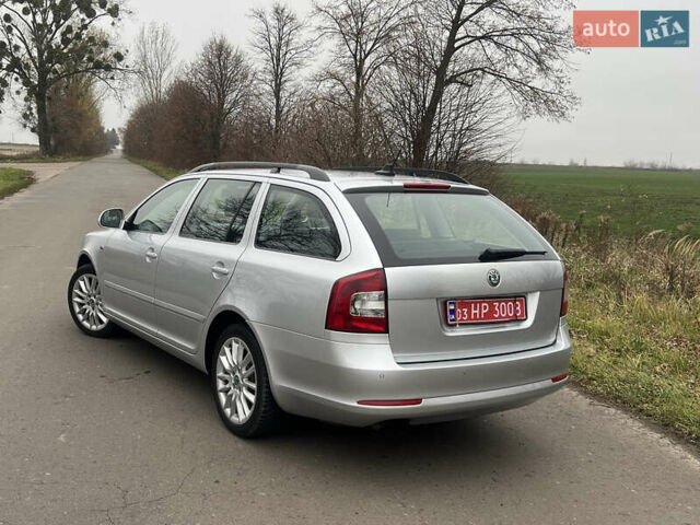Серый Шкода Октавия, объемом двигателя 2 л и пробегом 255 тыс. км за 10700 $, фото 3 на Automoto.ua