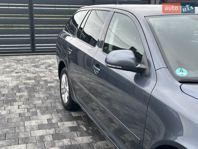 Серый Шкода Октавия, объемом двигателя 1.2 л и пробегом 209 тыс. км за 6777 $, фото 3 на Automoto.ua