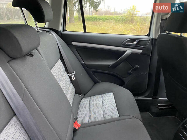 Серый Шкода Октавия, объемом двигателя 1.4 л и пробегом 206 тыс. км за 7300 $, фото 11 на Automoto.ua