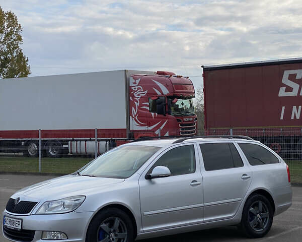 Серый Шкода Октавия, объемом двигателя 2 л и пробегом 273 тыс. км за 8200 $, фото 22 на Automoto.ua