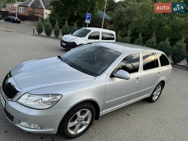 Серый Шкода Октавия, объемом двигателя 2 л и пробегом 223 тыс. км за 9500 $, фото 3 на Automoto.ua
