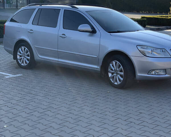 Сірий Шкода Октавія, об'ємом двигуна 1.6 л та пробігом 181 тис. км за 8799 $, фото 101 на Automoto.ua