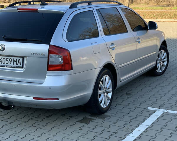 Сірий Шкода Октавія, об'ємом двигуна 1.6 л та пробігом 181 тис. км за 8799 $, фото 14 на Automoto.ua