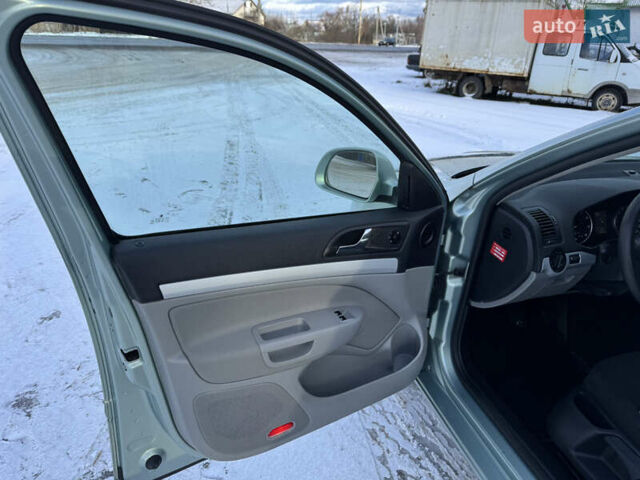 Серый Шкода Октавия, объемом двигателя 1.4 л и пробегом 185 тыс. км за 6950 $, фото 12 на Automoto.ua