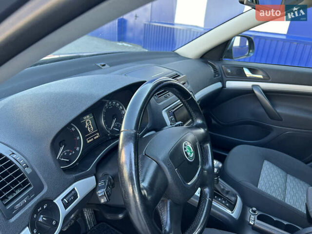 Сірий Шкода Октавія, об'ємом двигуна 1.2 л та пробігом 209 тис. км за 6200 $, фото 15 на Automoto.ua