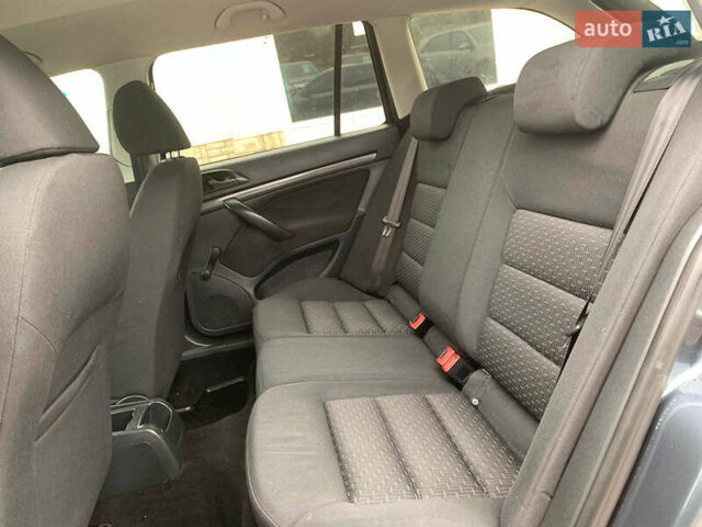 Сірий Шкода Октавія, об'ємом двигуна 1.6 л та пробігом 307 тис. км за 7190 $, фото 13 на Automoto.ua