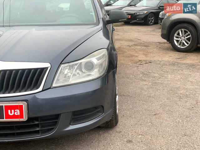 Сірий Шкода Октавія, об'ємом двигуна 1.6 л та пробігом 307 тис. км за 7190 $, фото 8 на Automoto.ua