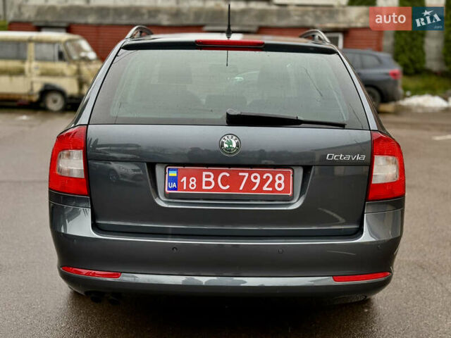 Сірий Шкода Октавія, об'ємом двигуна 1.8 л та пробігом 199 тис. км за 6599 $, фото 7 на Automoto.ua