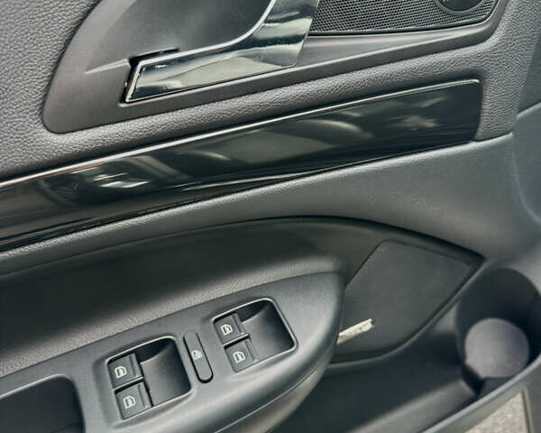 Сірий Шкода Октавія, об'ємом двигуна 1.8 л та пробігом 235 тис. км за 9000 $, фото 10 на Automoto.ua
