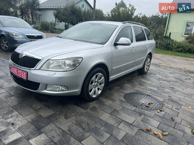 Сірий Шкода Октавія, об'ємом двигуна 1.6 л та пробігом 281 тис. км за 7800 $, фото 2 на Automoto.ua