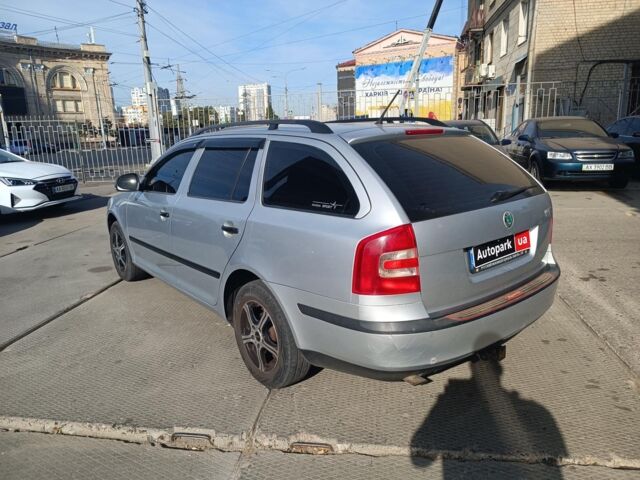 Серый Шкода Октавия, объемом двигателя 1.6 л и пробегом 305 тыс. км за 6490 $, фото 3 на Automoto.ua