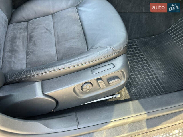 Серый Шкода Октавия, объемом двигателя 1.8 л и пробегом 221 тыс. км за 6900 $, фото 62 на Automoto.ua