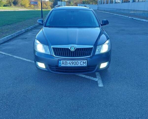 Сірий Шкода Октавія, об'ємом двигуна 1.99 л та пробігом 395 тис. км за 7500 $, фото 2 на Automoto.ua
