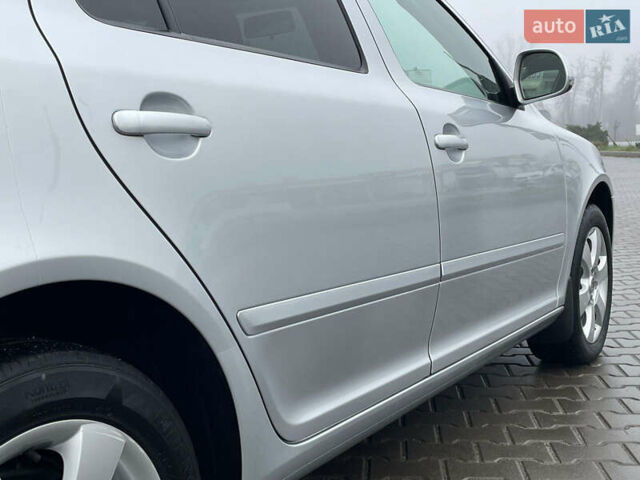 Сірий Шкода Октавія, об'ємом двигуна 1.6 л та пробігом 229 тис. км за 8999 $, фото 170 на Automoto.ua