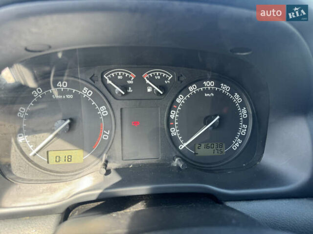 Серый Шкода Октавия, объемом двигателя 1.6 л и пробегом 216 тыс. км за 6000 $, фото 16 на Automoto.ua