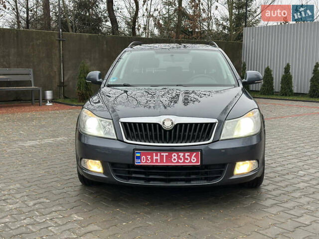 Сірий Шкода Октавія, об'ємом двигуна 2 л та пробігом 227 тис. км за 9500 $, фото 3 на Automoto.ua