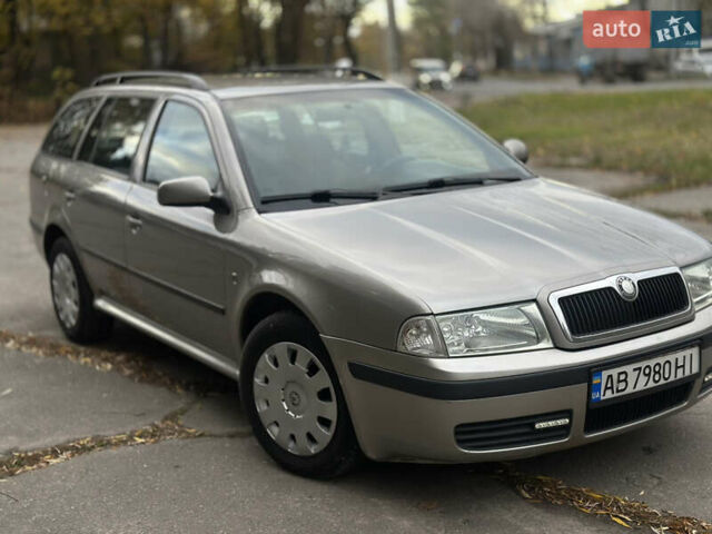 Сірий Шкода Октавія, об'ємом двигуна 1.6 л та пробігом 268 тис. км за 5400 $, фото 5 на Automoto.ua