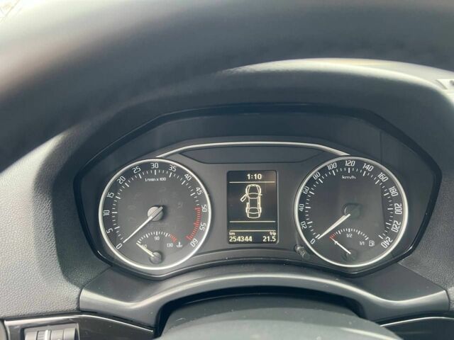 Серый Шкода Октавия, объемом двигателя 2 л и пробегом 255 тыс. км за 10700 $, фото 20 на Automoto.ua