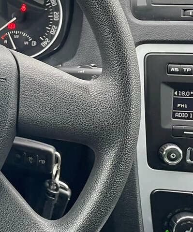 Сірий Шкода Октавія, об'ємом двигуна 1.6 л та пробігом 229 тис. км за 8999 $, фото 213 на Automoto.ua