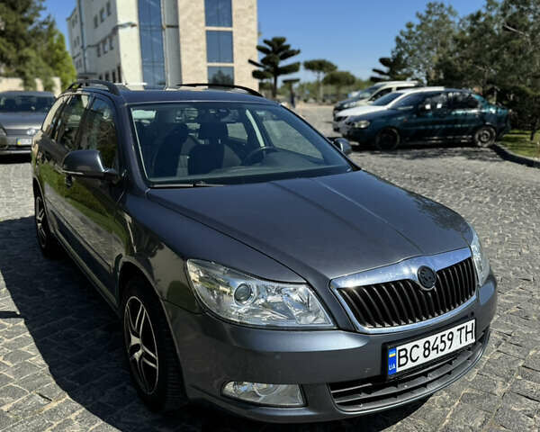 Сірий Шкода Октавія, об'ємом двигуна 1.39 л та пробігом 216 тис. км за 6400 $, фото 3 на Automoto.ua