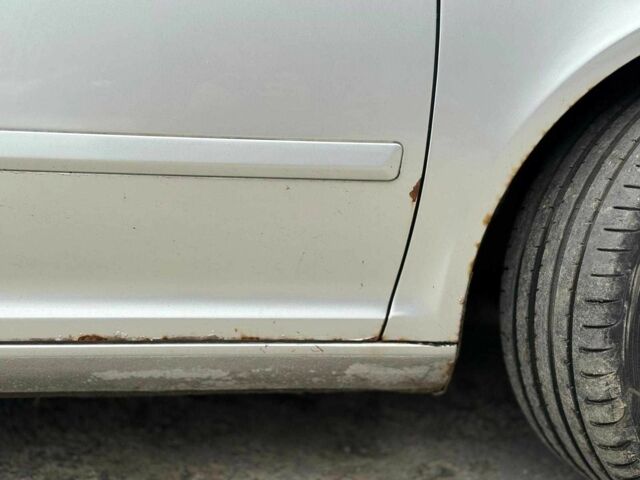 Серый Шкода Октавия, объемом двигателя 2 л и пробегом 219 тыс. км за 6990 $, фото 7 на Automoto.ua