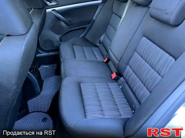 Серый Шкода Октавия, объемом двигателя 1.8 л и пробегом 225 тыс. км за 6400 $, фото 7 на Automoto.ua