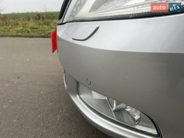 Серый Шкода Октавия, объемом двигателя 2 л и пробегом 255 тыс. км за 10700 $, фото 26 на Automoto.ua