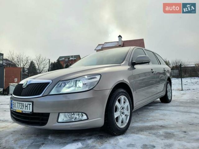 Серый Шкода Октавия, объемом двигателя 1.6 л и пробегом 266 тыс. км за 6850 $, фото 1 на Automoto.ua
